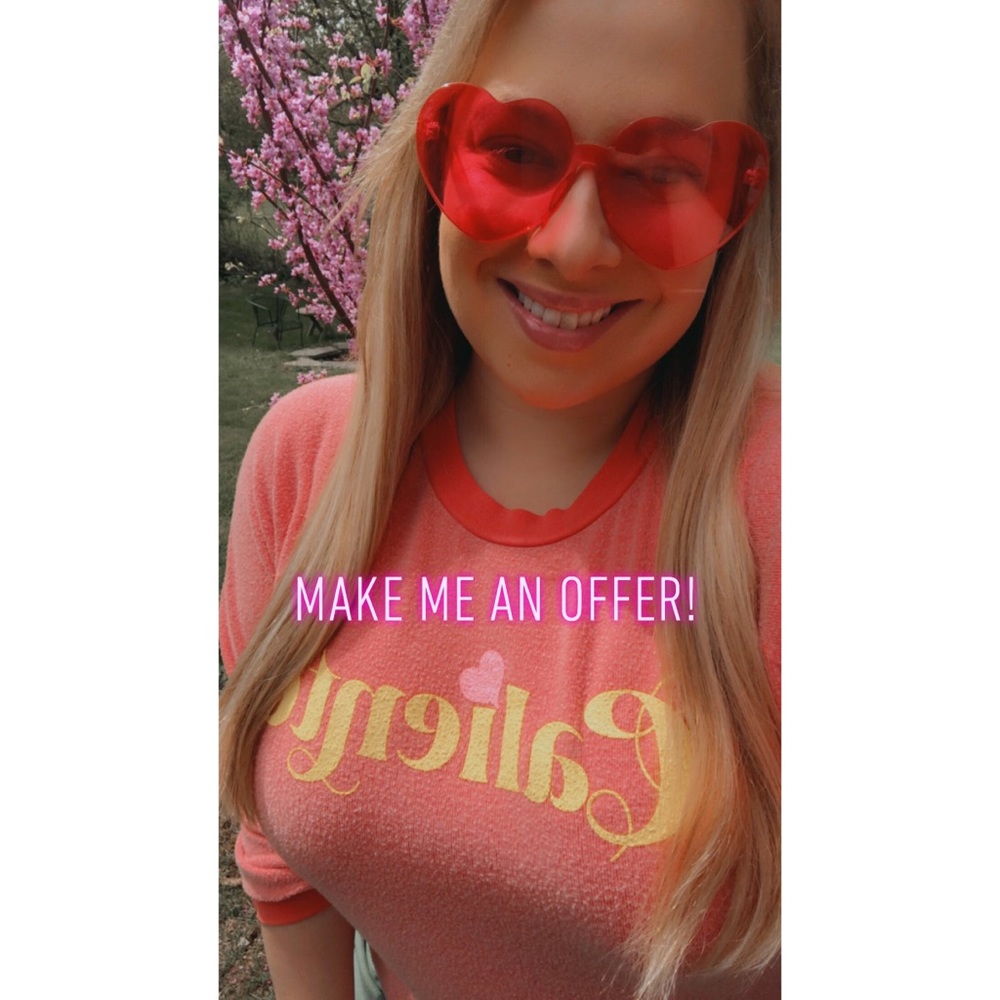 Accepting all reasonable offers! 💖💖💖